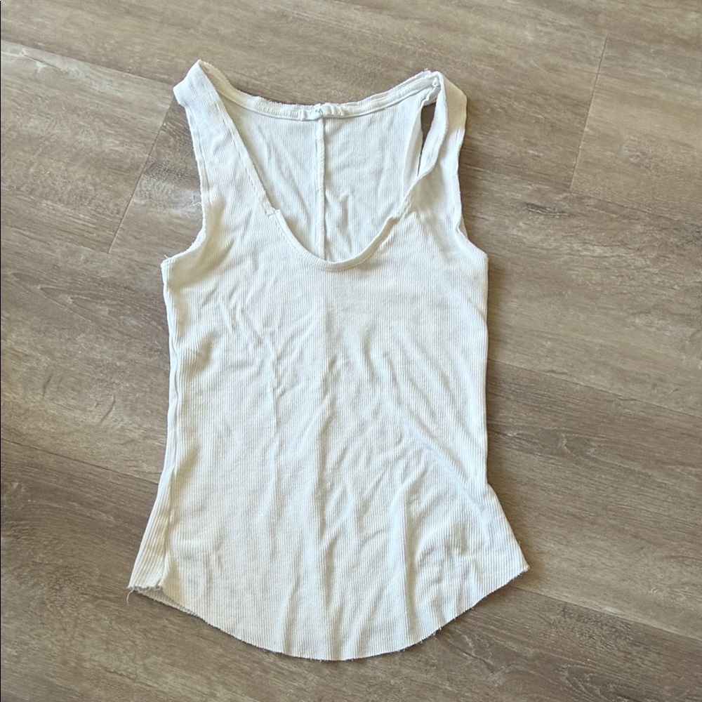 Nia Women's White Ribbed Tank Top